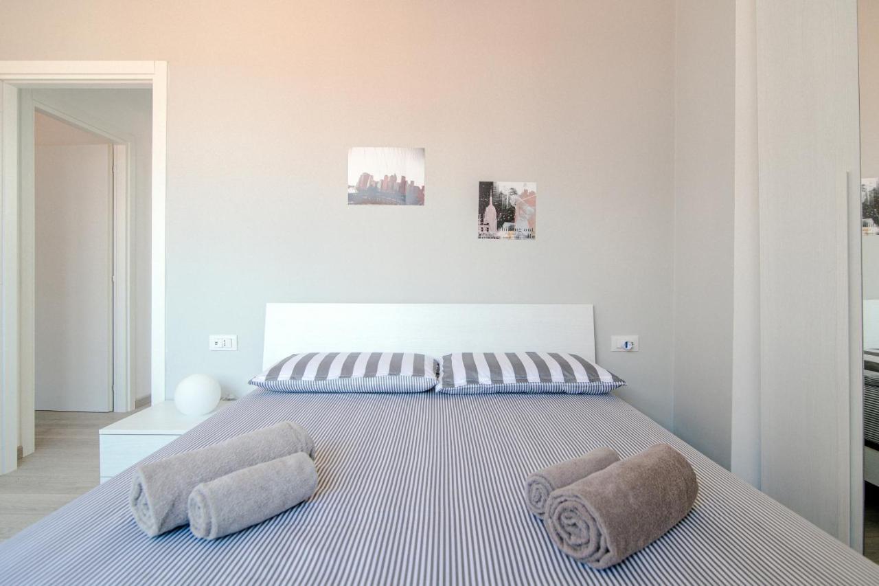 Bright Home - The House Of Travelers Como Exterior photo